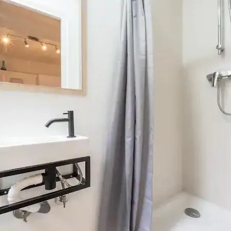 Super - Centre-ville 4pers Apartament